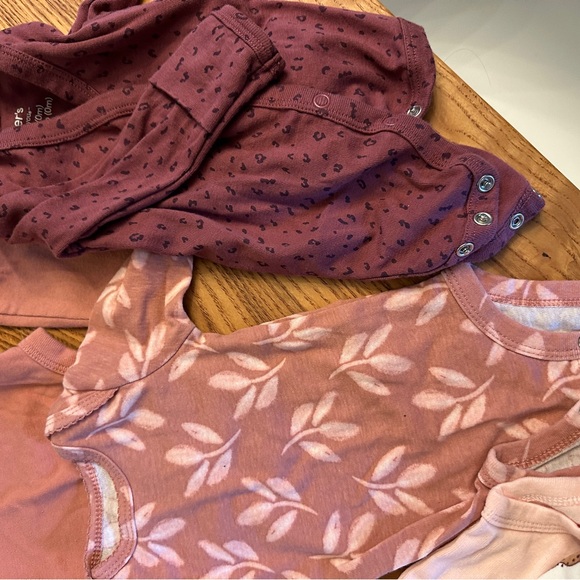 Lot of Newborn 0-3 Months Girl Clothes - Picture 4 of 9